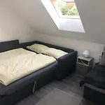 Heni Apartment Apartment Buk