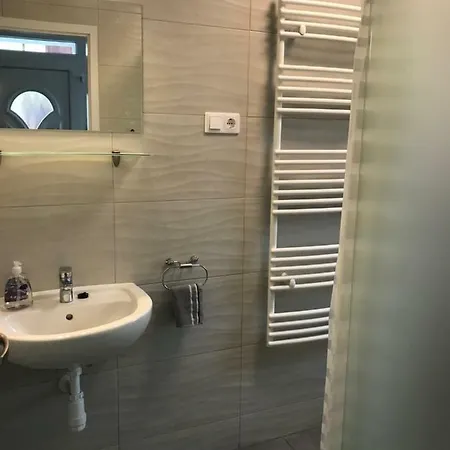 Appartement Heni Bük